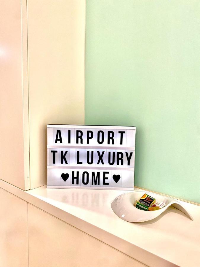 Airport Tk Luxury Home Artemida  Exterior foto